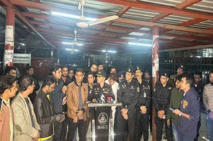 রেলে নাশকতা: জিজ্ঞাসাবাদের জন্য সন্দেহভাজন আটক ৯